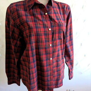 Lauren Ralph Lauren Plaid Button Down Shirt / Best Fits Medium